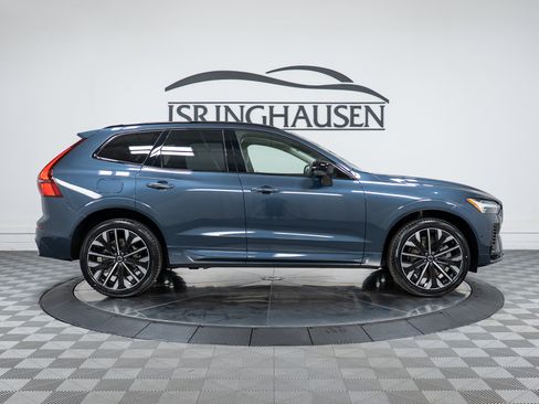 New 2026 Volvo XC60 T8 Ultra w/ Protection Package Premier AWD/4WD image 4