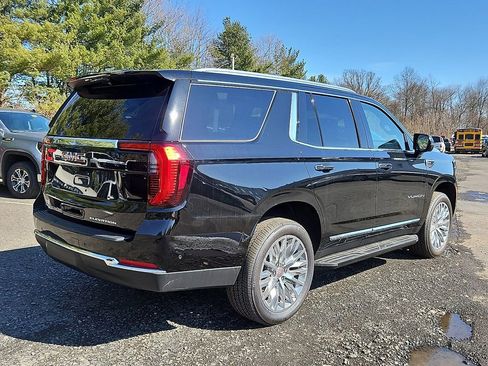 New 2026 GMC Yukon Elevation w/ Elevation Premium Package AWD/4WD image 4