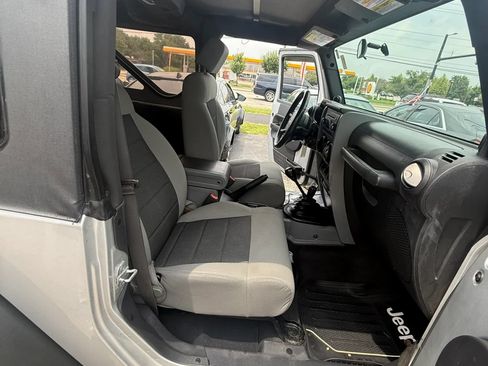Used 2008 Jeep Wrangler X AWD/4WD image 20