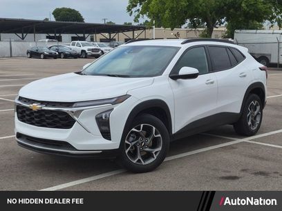 Used 2025 Chevrolet Trax LT