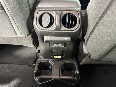 Certified 2025 Jeep Wrangler Unlimited Sahara AWD/4WD image 37