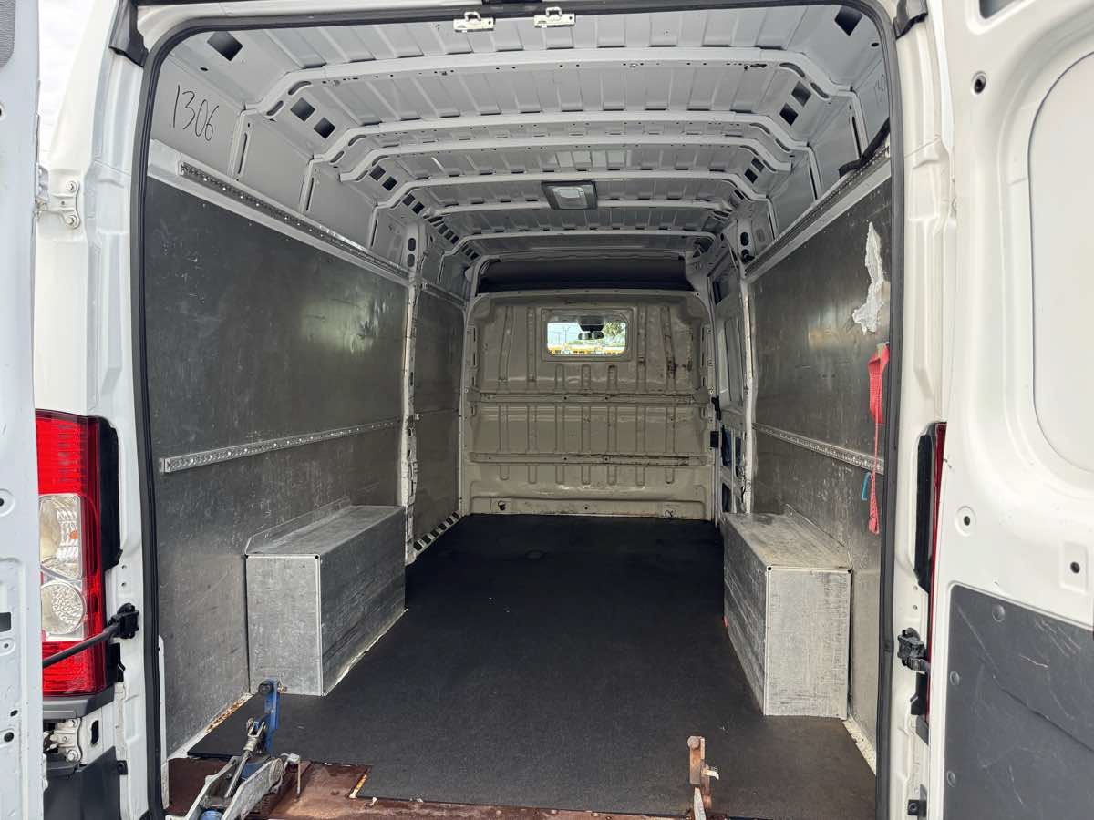 Used 2018 RAM ProMaster 3500 w/ Mopar Trailer Tow Group FWD image 34