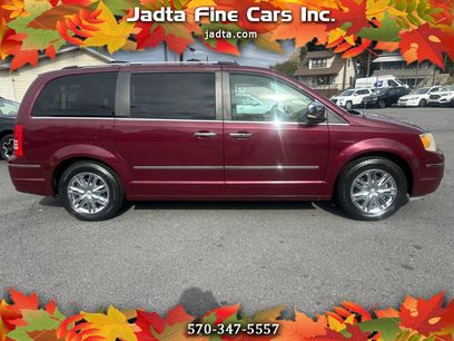 Used 2008 Chrysler Town & Country Limited