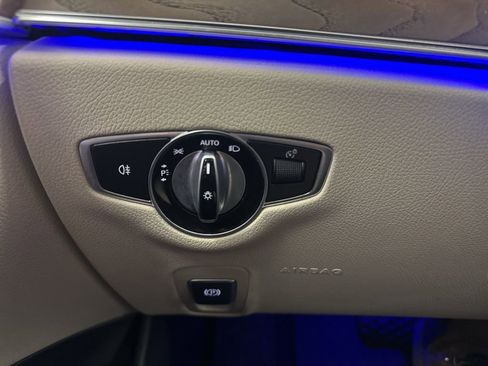 Used 2021 Mercedes-Benz E 350 E 350 image 17