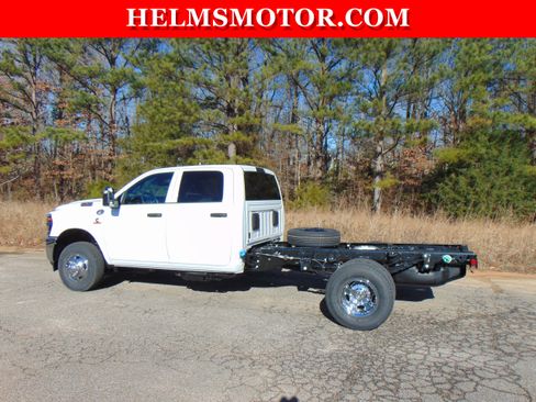 New 2026 RAM 3500 Tradesman image 6