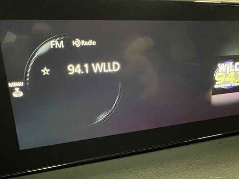 Used 2023 MAZDA MAZDA3 s image 24