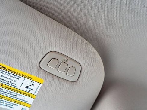 Used 2022 Ford Expedition XLT w/ Equipment Group 202A image 35