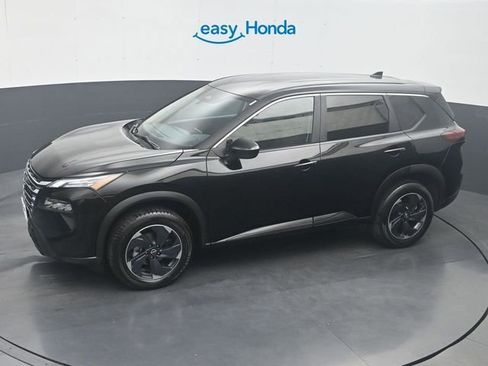 Used 2024 Nissan Rogue SV image 22