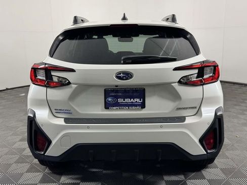 Used 2024 Subaru Crosstrek 2.5i Limited AWD/4WD image 9