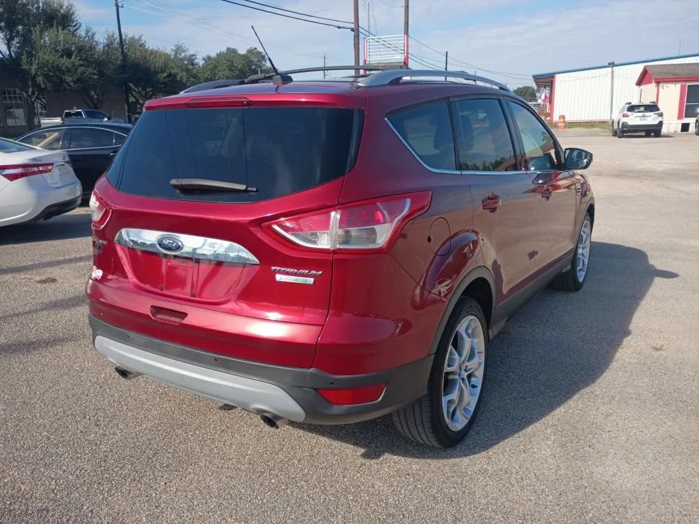 Used 2014 Ford Escape Titanium w/ Equipment Group 401A FWD image 5