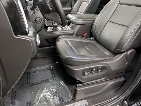 Used 2023 GMC Sierra 1500 Denali w/ Technology Package image 10