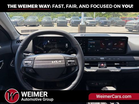 Used 2025 Kia K4 EX FWD image 17