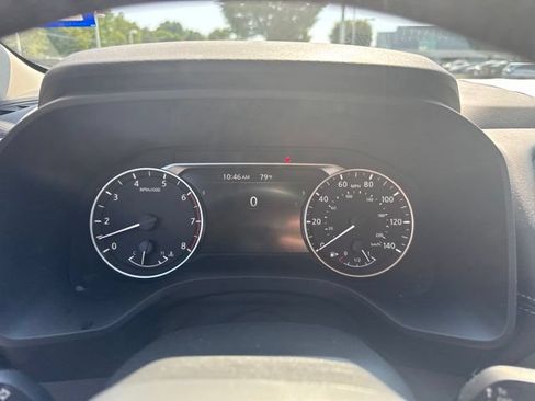 Used 2025 Nissan Rogue SV AWD/4WD image 14