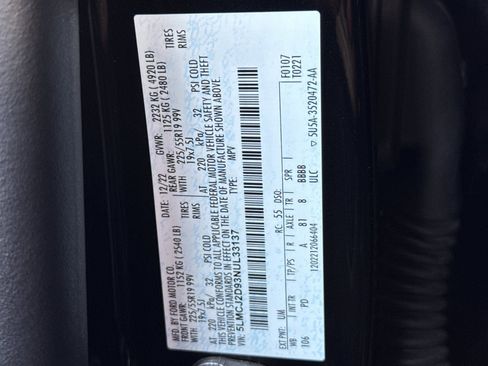 Used 2022 Lincoln Corsair Reserve w/ Elements Package image 29