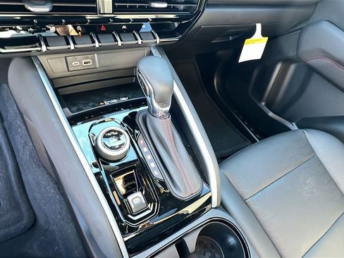 New 2026 Chevrolet Colorado Z71 image 24