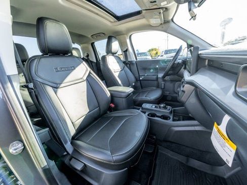 New 2025 Ford Maverick Lobo image 66