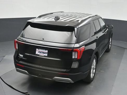 Used 2026 Ford Explorer Platinum RWD image 41