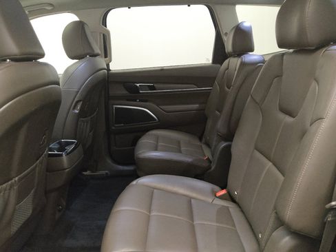 Used 2022 Kia Telluride SX FWD image 18