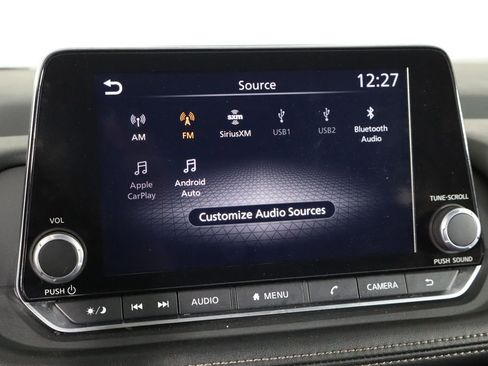 Used 2024 Nissan Rogue SV w/ SV Premium Package FWD image 32