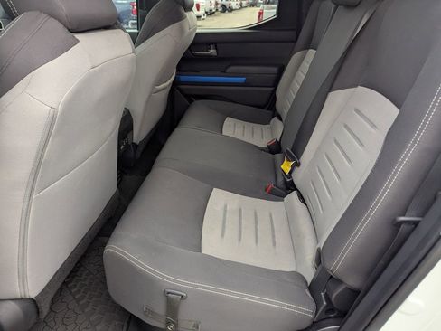 Used 2024 Toyota Tacoma TRD Sport w/ TRD Sport Upgrade Package image 17