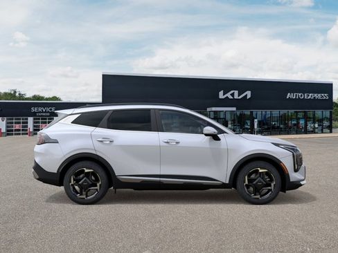 New 2026 Kia Sportage EX AWD/4WD image 7