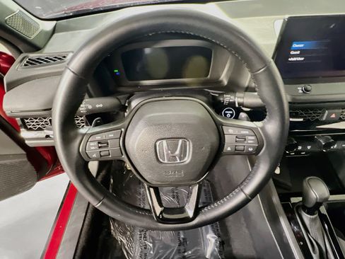 Used 2024 Honda Accord Sport image 11