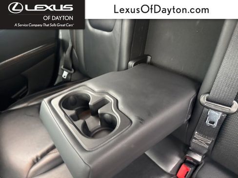 Used 2018 Jeep Compass Limited image 32