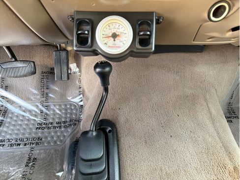 Used 2001 Ford F250 4x4 Crew Cab Super Duty image 9