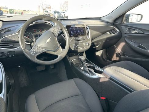 Used 2023 Chevrolet Malibu LT image 7