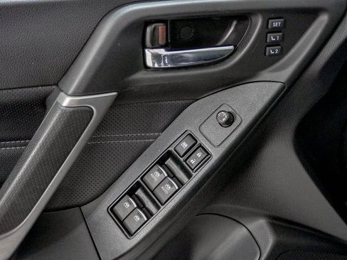 Used 2018 Subaru Forester 2.5i Touring image 18