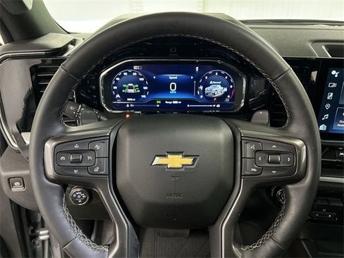 Certified 2025 Chevrolet Silverado 1500 High Country image 11