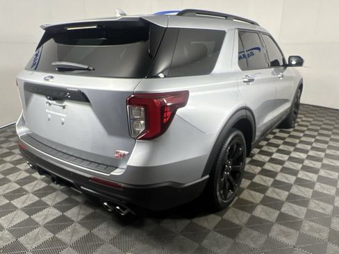 Used 2020 Ford Explorer ST w/ ST Street Pack AWD/4WD image 9