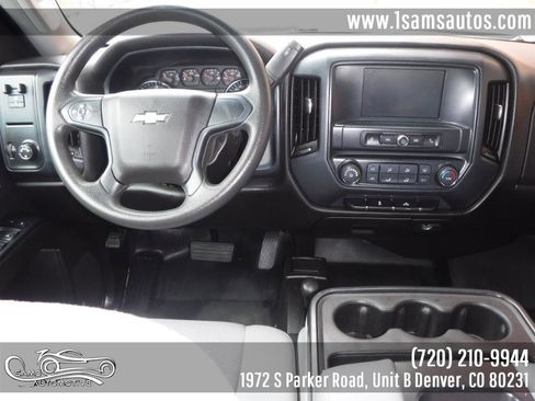 Used 2017 Chevrolet Silverado 2500 W/T AWD/4WD image 5