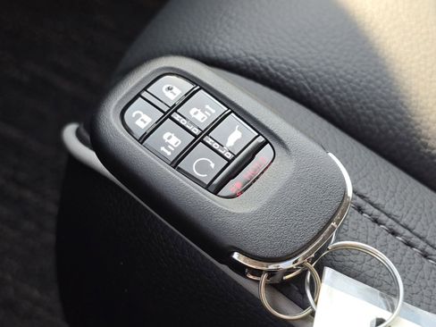 New 2026 Honda Odyssey Touring image 26