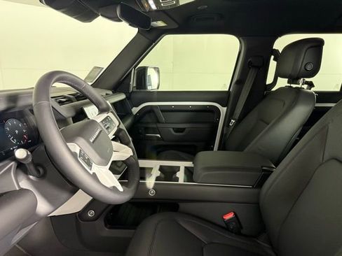 New 2026 Land Rover Defender 110 X-Dynamic SE AWD/4WD image 34