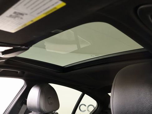 Used 2019 BMW 540i xDrive w/ Convenience Package image 16