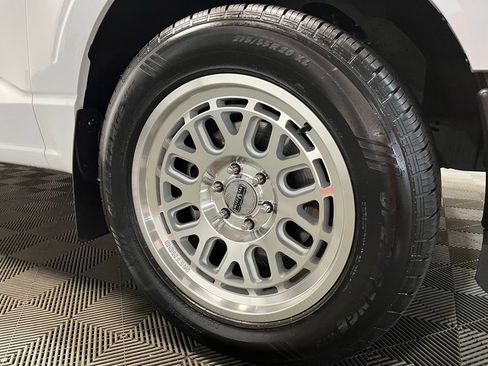 Used 2024 Ford F150 XL image 3