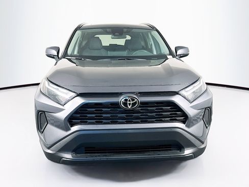 Used 2025 Toyota RAV4 XLE w/ Convenience Package image 2