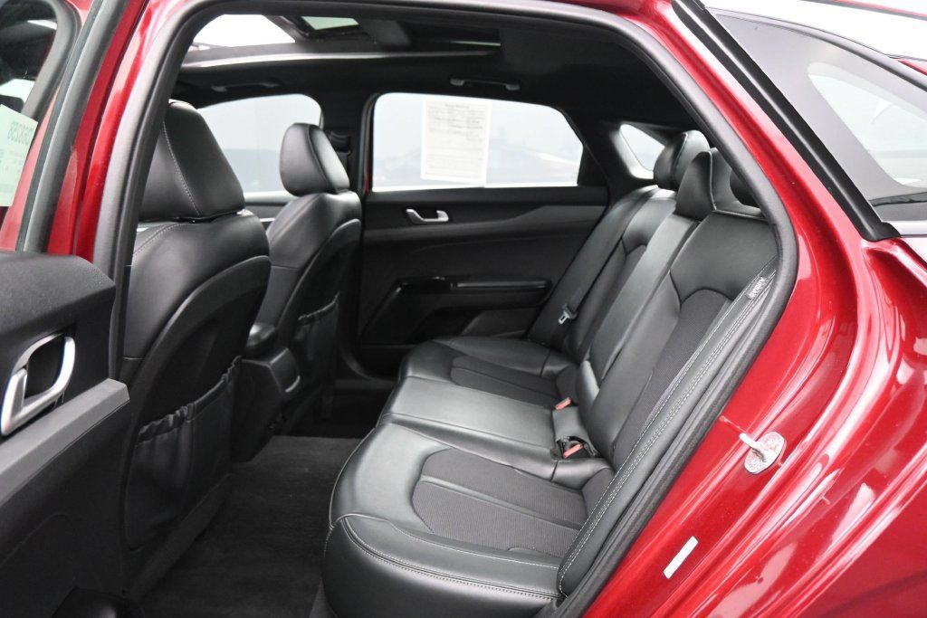 Used 2024 Kia K5 GT-Line AWD/4WD image 16