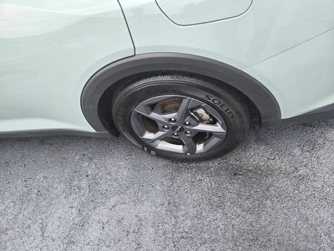 Used 2025 Kia K4 FWD image 21