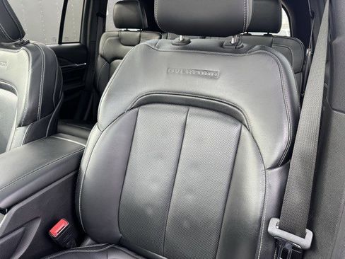 Certified 2023 Jeep Grand Cherokee Overland image 29