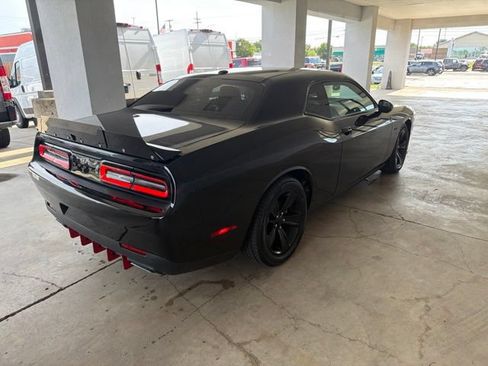 Used 2023 Dodge Challenger R/T w/ Blacktop Package RWD image 5
