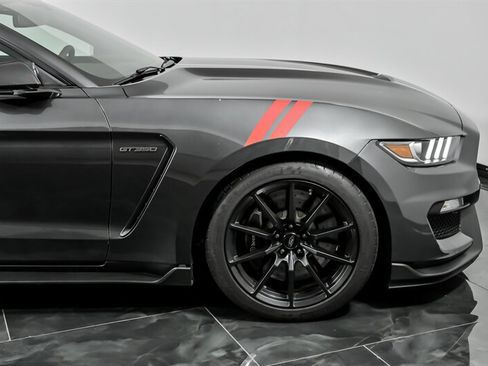 Used 2017 Ford Mustang Shelby GT350 w/ Electronics Package image 14
