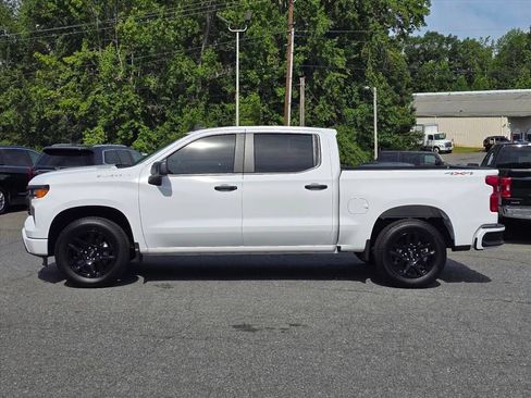 Used 2025 Chevrolet Silverado 1500 Custom AWD/4WD image 23