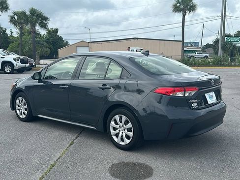 Used 2024 Toyota Corolla LE FWD image 3