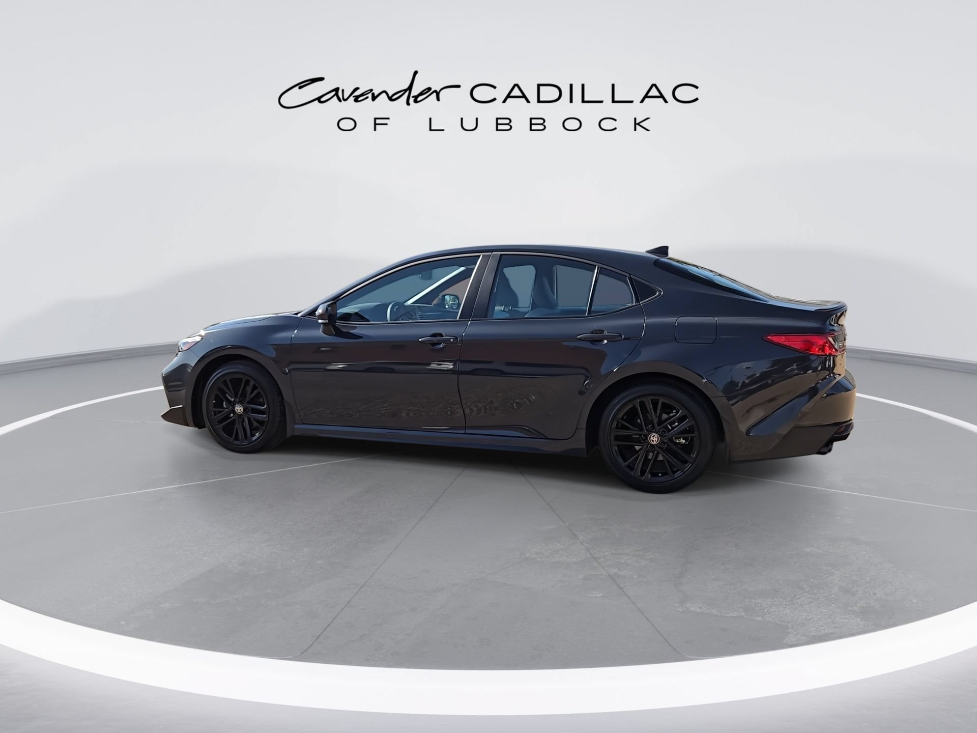 Used 2026 Toyota Camry SE FWD image 6
