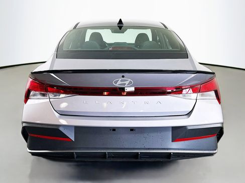 Certified 2026 Hyundai Elantra Sport FWD image 6