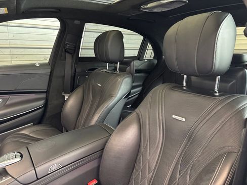 Used 2015 Mercedes-Benz S 63 AMG 4MATIC Sedan image 9