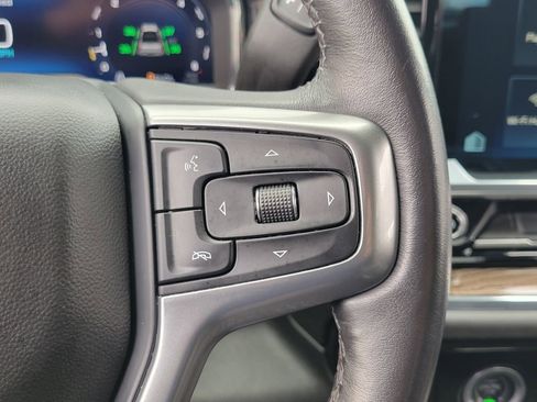 Used 2023 Chevrolet Silverado 1500 LT RWD image 6