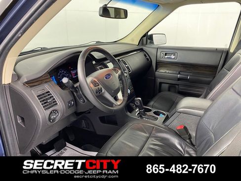 Used 2019 Ford Flex SEL w/ Equipment Group 202A FWD image 11